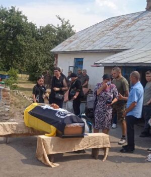 На-Волині-провели-в-останню-дорогу-воїна-Сергія-Полянського