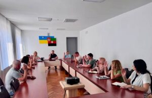 Нововолинська громада планує фінансування житла для дитячих будинків сімейного типу У-Нововолинську-визначили-потребу-в-коштах-на-житло-для-двох-дитячих-будинків-сімейного-типу