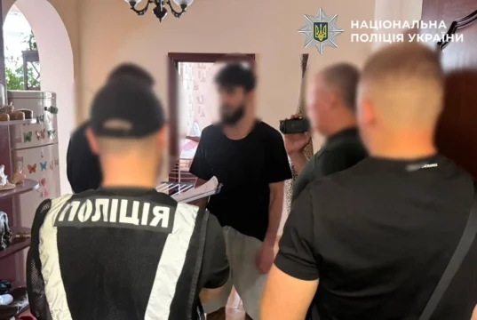 Відео: Національна поліція викрила чергову масштабну мережу ухилянтів Відео: Національна поліція викрила чергову масштабну мережу ухилянтів