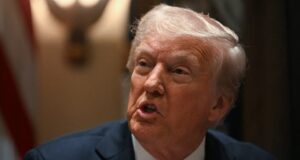 Має сплатити $5 млн компенсації: Верховний суд США відмовився переглядати вирок Трампу у справі про... Має-сплатити-$5-млн-компенсації:-Верховний-суд-США-відмовився-переглядати-вирок-Трампу-у-справі-про.