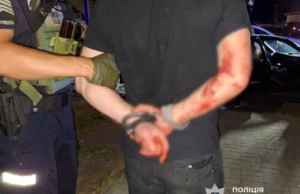 У Миколаєві внаслідок стрілянини загинули двоє іноземців У-Миколаєві-внаслідок-стрілянини-в-автомобілі-загинули-двоє-іноземців,-ще-одного-чоловіка-затримали