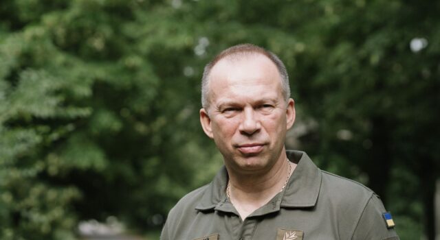 В Україні впевнені, що Білорусь не активуватиме ретранслятори для російських дронів повторно Білорусь не демонтувала ретранслятори для дронів і знову вмикала їх, – Сирський