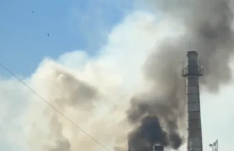 Зеленський підтвердив санкції проти російських підприємств у відповідь на агресію Зеленський-підтвердив-"далекобійні-санкції"-по-НПЗ-в-Уфі-та-об'єкту-російського-ВПК-у-Пензенській-області