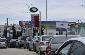 Путін визнає дефіцит пального в Криму та Росії «Ситуація-йде-до-критичної».-РФ-не-має-відповіді-на-удари-ЗСУ?-Путін-помітив-дефіцит-бензину