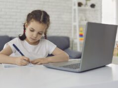 Українським дітям за кордоном дедалі важче вчитися онлайн у наших школах, – Лубінець Українським-дітям-за-кордоном-дедалі-важче-вчитися-онлайн-у-наших-школах,-–-Лубінець