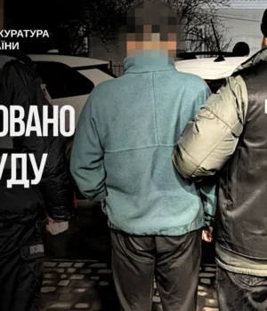 На-Хмельниччині-судитимуть-вітчима-за-зґвалтування-10-річної-падчерки На-Хмельниччині-судитимуть-вітчима-за-зґвалтування-10-річної-падчерки