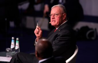 ЗСУ перехоплюють ініціативу, а Трамп завжди підтримує переможців, – Кіт Келлог ЗСУ-перехоплюють-ініціативу,-а-Трамп-завжди-підтримує-переможців,-–-Кіт-Келлог