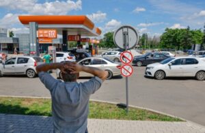Паливна криза в Росії: Путін визнає дефіцит через удари ЗСУ «Насправді-ситуація-гірша»:-що-з-дефіцитом-пального-в-РФ-та-окупації-–-оцінка-експерта