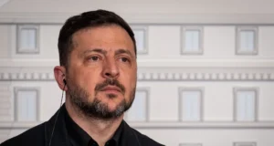 Рейтинг Зеленського зріс: нове опитування показало зміну настроїв українців Рейтинг Зеленського зріс: нове опитування показало зміну настроїв українців