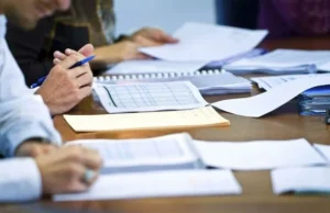 В Україні скасували перевірки для підприємств, постраждалих від бойових дій В-Україні-звільнили-від-перевірок-підприємства,-що-постраждали-від-ударів-рф