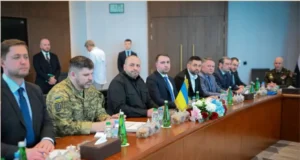 Умєров провів переговори із зятем Трампа The Guardian Умєров провів переговори із зятем Трампа The Guardian