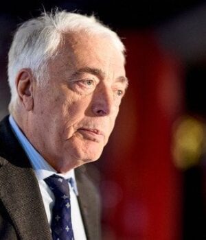 Пережив-Голокост,-але-постраждав-від-удару-РФ:-у-Києві-снаряд-влучив-у-будинок-відомого-історика Пережив-Голокост,-але-постраждав-від-удару-РФ:-у-Києві-снаряд-влучив-у-будинок-відомого-історика