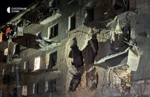 Росіяни вдарили КАБом по центру Сум: чотири людини загинули Росіяни-вдарили-КАБом-по-центру-Сум:-чотири-людини-загинули