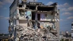 Київ у жалобі: наслідки масованої атаки Росії 2 липня “Кожна-ніч-в-Україні-схожа-на-гру-в-російську-рулетку”-Київ-у-жалобі-після-наймасованішої.