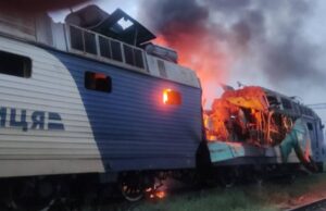 За цей рік росіяни знищили та пошкодили в Україні понад 200 локомотивів За-цей-рік-росіяни-знищили-та-пошкодили-в-Україні-понад-200-локомотивів