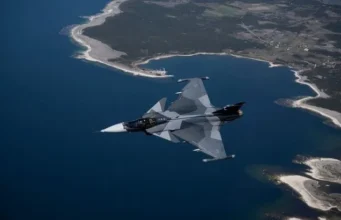 Зеленський обговорив із прем’єром Швеції ППО та підготовку до використання винищувачів Gripen Зеленський обговорив із прем’єром Швеції ППО та підготовку до використання винищувачів Gripen