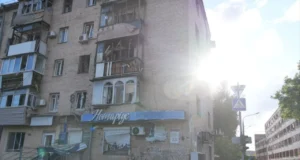 Росіяни атакували Запоріжжя двома КАБами, є загиблий та 13 поранених Росіяни атакували Запоріжжя двома КАБами, є загиблий та 13 поранених