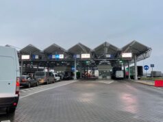 На Волині судили чоловіка, який із підробленими документи консульства Британії їхав за кордон На-Волині-судили-чоловіка,-який-із-підробленими-документи-консульства-Британії-їхав-за-кордон