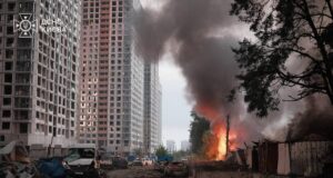 У Києві після атаки РФ масштабні руйнування: є загиблі та багато поранених У-Києві-після-атаки-РФ-масштабні-руйнування:-є-загиблі-та-багато-поранених