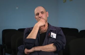 Правнук Брежнєва Антон Мілаєв потрапив у полон до ЗСУ: історія життя та війни Полонений правнук Брежнєва пояснив, чому пішов воювати проти України