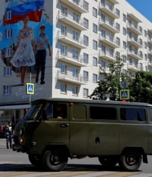 «Відбирають-усе»-Росія-конфісковує-власність-українців-в-окупації-–-7-схем.-Розслідування