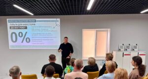 Делегація з Дніпропетровщини відвідала Нововолинськ для обміну досвідом Представники-вугільних-громад-Дніпропетровщини-та-Вінниччини-знайомилися-з-досвідом-Нововолинська