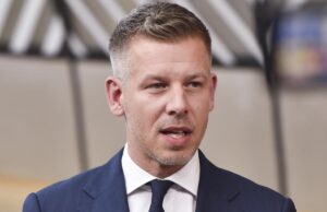 Україна – жертва агресії, але зброї не дамо: Мадяр після зустрічі з Зеленським Україна-–-жертва-агресії,-але-зброї-не-дамо:-Мадяр-після-зустрічі-з-Зеленським