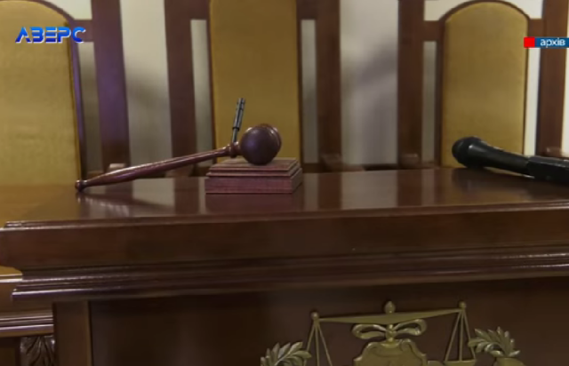 Не знайшли доларів: суд покарав двох волинян за переправлення чоловіків у Європу Не-знайшли-доларів:-суд-покарав-двох-волинян-за-переправлення-чоловіків-у-Європу