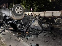 У Львові під час масової сутички перекинули автомобіль групи оповіщення ТЦК У-Львові-під-час-масової-сутички-перекинули-автомобіль-групи-оповіщення-ТЦК