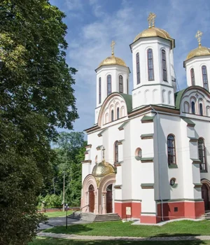 cerkva.webp Православні вшановують 9 липня священномученика Панкратія: традиції та прикмети