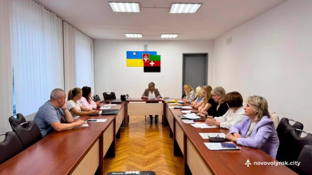 Засідання комісій у Нововолинську: соціальна підтримка та опіка У-Нововолинську-відбулися-засідання-комісій-із-соціальних-питань,-постійного-догляду-та-опікунської-ради