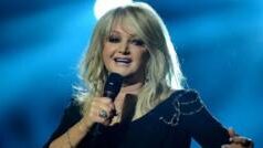 Померла Бонні Тайлер, легенда рок-музики та виконавиця хіта Total Eclipse of the Heart Померла-Бонні-Тайлер,-виконавиця-total-eclipse-of-the-heart