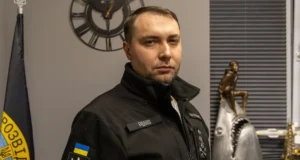 Буданов відвідав богослужіння з нагоди 975-річчя Києво-Печерської лаври Буданов відвідав богослужіння з нагоди 975-річчя Києво-Печерської лаври