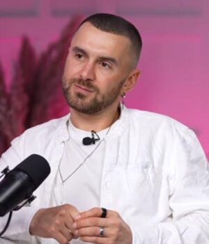 Відомий-український-співак-вперше-розповів-про-ДТП-та-складне-відновлення:-“Зробили-10-операцій”