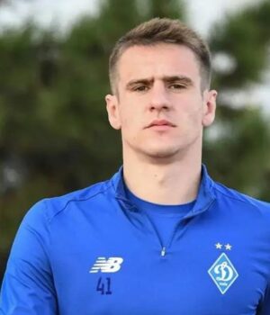 Ексзірка-“Динамо”-Бєсєдін-вирішив-завершити-кар’єру-у-віці-30-років,-–-ЗМІ Ексзірка-“Динамо”-Бєсєдін-вирішив-завершити-кар’єру-у-віці-30-років,-–-ЗМІ