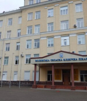 У-Луцьку-покарали-медсестру,-яка-за-гроші-допомагала-хворому-на-цироз-оформити-інвалідність У-Луцьку-покарали-медсестру,-яка-за-гроші-допомагала-хворому-на-цироз-оформити-інвалідність