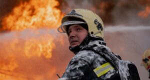 Російські удари дронами по Кривому Рогу: двоє загиблих та нові атаки Росіяни двічі атакували дронами підприємство в Кривому Розі, є загиблі