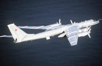 Провокація російського Ту-142: аналітики проаналізували мету РФ Провокація-російського-Ту-142:-аналітики-проаналізували-мету-РФ