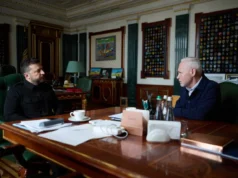 Зеленський і Терехов обговорили впровадження досвіду Харкова в інших містах Зеленський і Терехов обговорили впровадження досвіду Харкова в інших містах