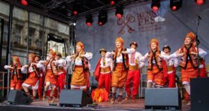 Танцювальний ансамбль «Із перцем»: підтримка української культури в Німеччині «Це-підтримка-своїх-за-кордоном»:-як-український-ансамбль-об’єднав-дітей-біженців-у-Мюнхені