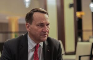 Польща запевняє, що Росія не має ресурсів для нападу на країну Росія щось готує проти Польщі, але сил для нападу не має, – Сікорський