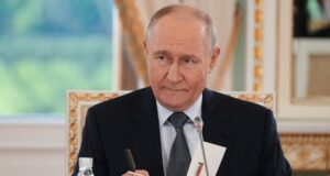 Війна тисне на Путіна: 5 проблем, які дедалі важче приховувати Кремлю Війна-тисне-на Путіна:-5 проблем,-які-дедалі-важче-приховувати-Кремлю
