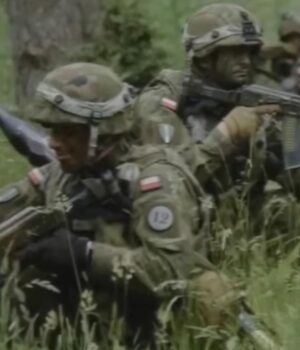 До-30-років-або-довічно:-в-Польщі-хочуть-посилити-покарання-за-непокору-наказу-військовими