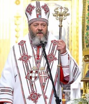 Президент-нагородив-митрополита-Луцького-і-Волинського-Михаїла-орденом-«За-заслуги»