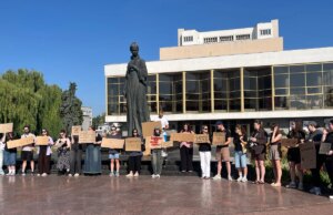 У Луцьку вимагають не звільняти Федорова з посади міністра оборони У-Луцьку-вимагають-не-звільняти-Федорова-з-посади-міністра-оборони