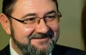 Микита Потураєв подав заяву про складання мандату нардепа "Слуга-народу"-Потураєв-подав-заяву-про-припинення-повноважень-нардепа