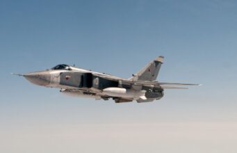 Національна гвардія знищила російський бомбардувальник Су-24М в Криму Бойові водолази Нацгвардії знищили Су-24М на аеродромі у Криму (відео)