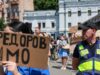 Протести в Україні проти відставки Михайла Федорова: тисячі людей вийшли на вулиці «Культу-особи-немає.-Ми-вийшли-за-реформи»:-чому-українці-мітингують-після-відставки-Федорова