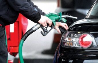 Готуйте гаманці: бензин і дизель найближчим часом можуть злетіти — якою буде ціна Готуйте-гаманці:-бензин-і дизель-найближчим-часом-можуть-злетіти —-якою-буде-ціна
