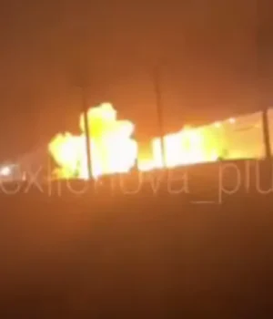 БПЛА-атакували-тамбовську-область-рф,-після-вибухів-спалахнув-склад-wildberries